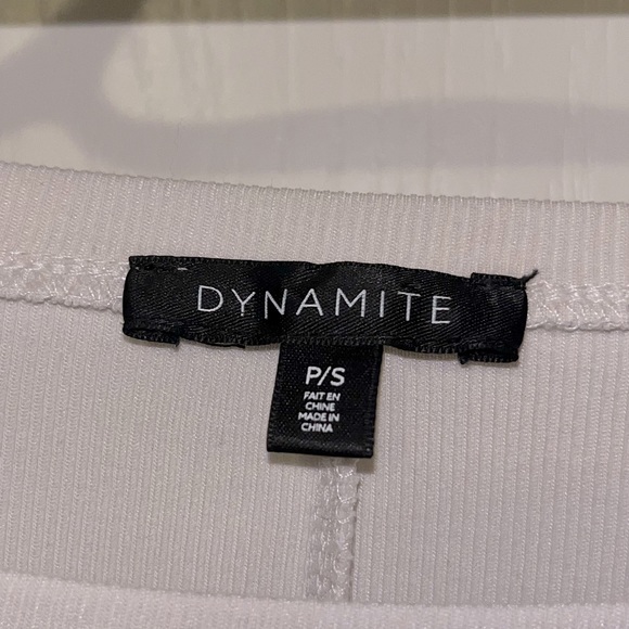 Women’s Dynamite White T-Shirt w Twist - Picture 2 of 2